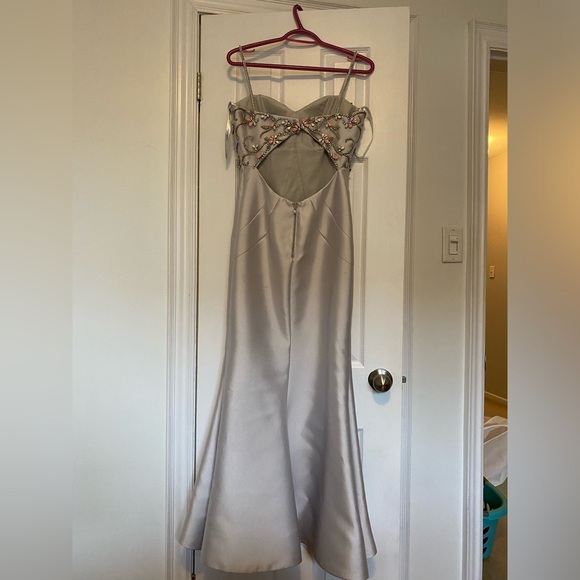 Silver evening gown worn once petite 5”4-5”5 - Picture 2 of 2